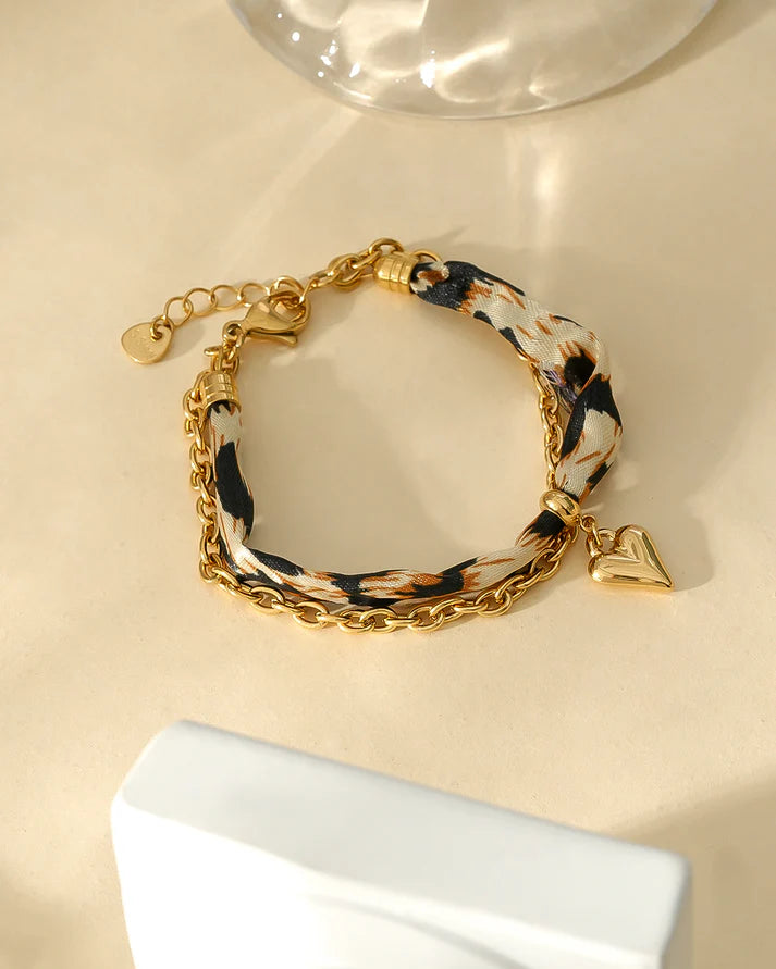 Bracelet Tissu Léopard et Chaîne Dorée Avec Pendentif Coeur - 42 roses